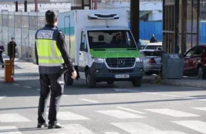 عاجل :    المغرب يعلّق نشاط الجمارك التجارية مع مليلية المحتلة إلى إشعار غير محدد … ضربة جديدة للتجارة الحدودية