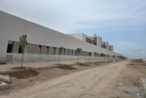 عامل إقليم الناظور يتفقد ورش بناء المستشفى الإقليمي الجديد بسلوان ويؤكد جاهزيته مطلع 2026