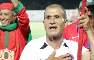 رحيل أسطورة الكرة المغربية أحمد فرس بعد صراع طويل مع المرض