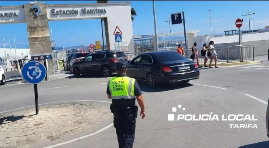 يقيمون في هولندا … شاب مغربي يعتدي بالضرب على والدته وشقيقته بإسبانيا لما كانوا في طريقهم إلى المغرب