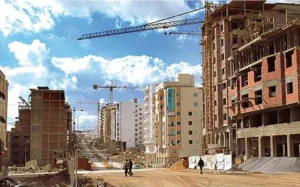 متخصص إسباني يثير الجدل :    فوارق صادمة في أسعار العقار بين المغرب والجارة الشمالية