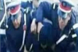 وجدة :   الدرك الملكي يوقف مشتبهًا به بأهل أنجاد ويحجز كمية من المخدرات ومعدات لطائرات مسيّرة