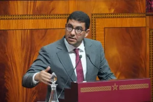 وزير الشباب والثقافة يؤكد على مسؤولية المجتمع في مواجهة استغلال الأطفال والمسنين ويكشف عن استراتيجية طموحة لتعزيز القطاع الثقافي