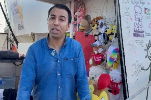 الإفراج عن الصحافي المغربي محمد البقالي بعد احتجازه على متن سفينة “حنظلة” في عرض البحر