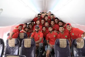 أسود البطولة الإفريقية يحطّون الرحال في نيروبي بحثاً عن مجد جديد