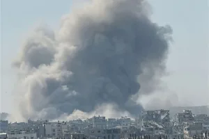 14 شهيداً حصيلة يوم دموي جديد في غزة تحت نيران القصف الإسرائيلي