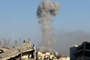 الفاتيكان يشكك في رواية إسرائيل بشأن قصف كنيسة في غزة ويطالب بتوضيح كامل