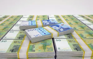 تعاون مكثف بين مكتب الصرف والجمارك يكشف شبكة تهريب أموال بملايين الدراهم عبر استيراد وتصدير مشبوه