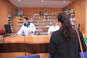 قلق واسع بين المساعدين التقنيين في الصيدليات المغربية بسبب مشروع مرسوم تسعير الأدوية