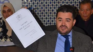 فضيحة مالية جديدة تلاحق رئيس جماعة صفرو وتدفع النيابة لإغلاق الحدود في وجهه