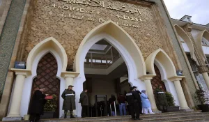 تفكيك شبكة للسمسرة داخل محكمة سلا يقود إلى إيداع ثلاثة متورطين سجن العرجات