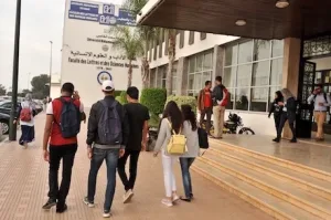 تزايد إقبال طلبة الباكالوريا المغاربة على الدراسة بالخارج بحثاً عن فرص أفضل ومستقبل واعد