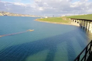 تحسن نسبي للموارد المائية والسدود بالمغرب بعد التساقطات الأخيرة