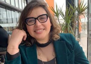 شامة درشول :   الشعب المغربي يتصدر الدفاع عن المؤسسة الملكية مقارنة بصمت النخب السياسية