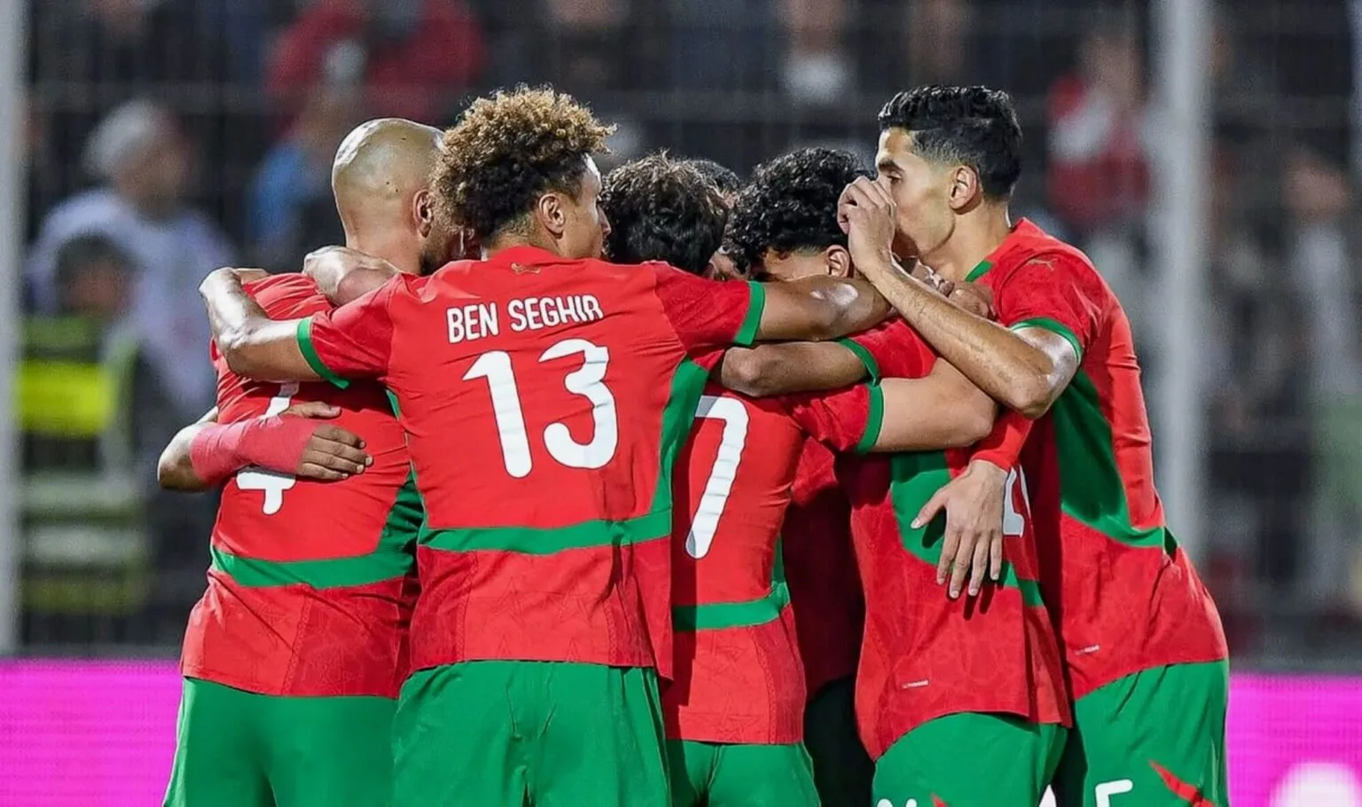محترفو المغرب يشعلون الميركاتو الصيفي بحثاً عن المجد القاري والعالمي