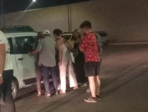 احتقان وغضب بمحيط محطة طاكسيات باب غمات بمراكش بسبب تفضيل الأجانب على المواطنين