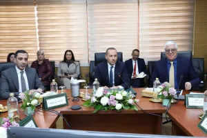 فشل وزير الصحة في فرض الهيكلة الجديدة وسط تعقيدات المجموعات الصحية الترابية