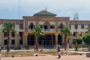 رئيس مجلس برشيد يرد على تقارير التفتيش ويتبرأ من اختلالات الولاية السابقة