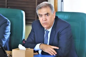 وزارة الداخلية تعلن حركة انتقالية في صفوف الكتاب العامين بعدد من الأقاليم