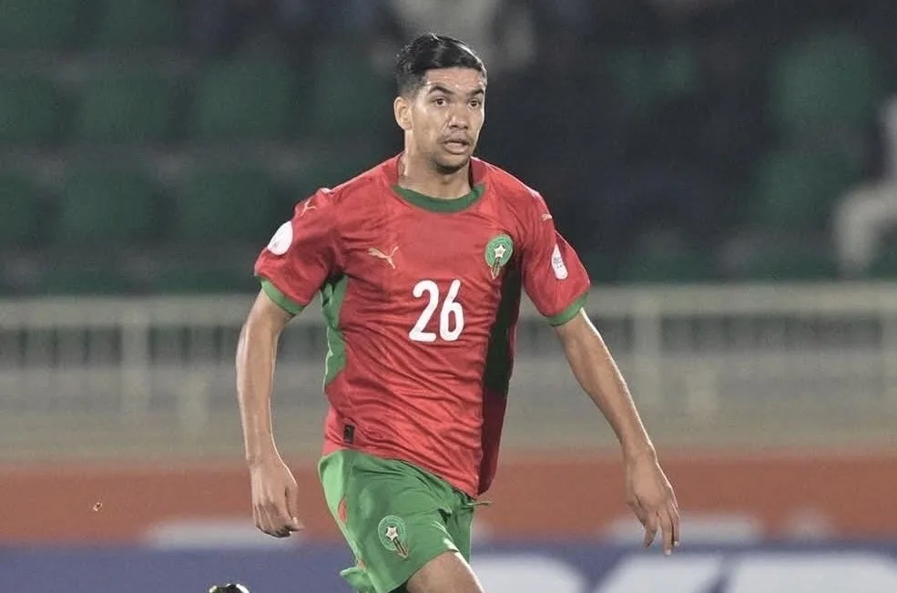 المغرب الفاسي يضع عينه على نجم الدفاع الحسني الجديدي خالد بابا