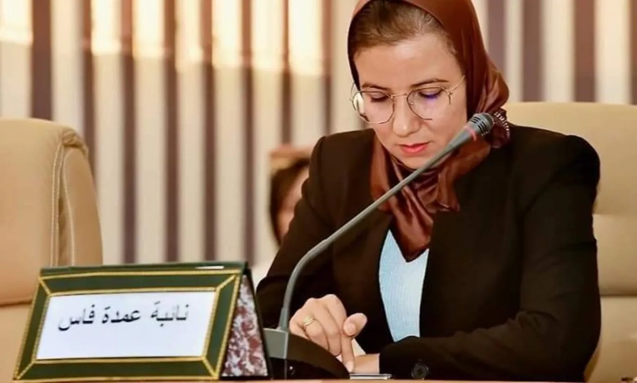 والي فاس مكناس يستدعي نائبة رئيس المجلس الجماعي للتحقيق في غيابها عن لجنة مهمة