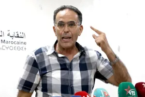 الغلوسي يندد بتحريف الإعلام الجزائري لمواقفه واستغلالها ضد المغرب