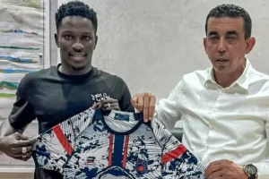 أولمبيك آسفي يعزز خطه الهجومي بضم السنغالي موسى كوني