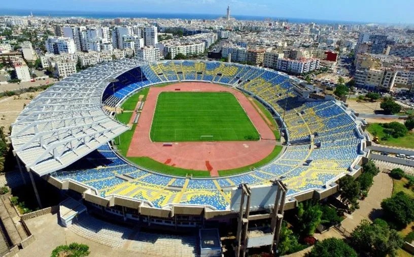 الكاف يمنح الضوء الأخضر لعشرة ملاعب مغربية لاستضافة المنافسات القارية