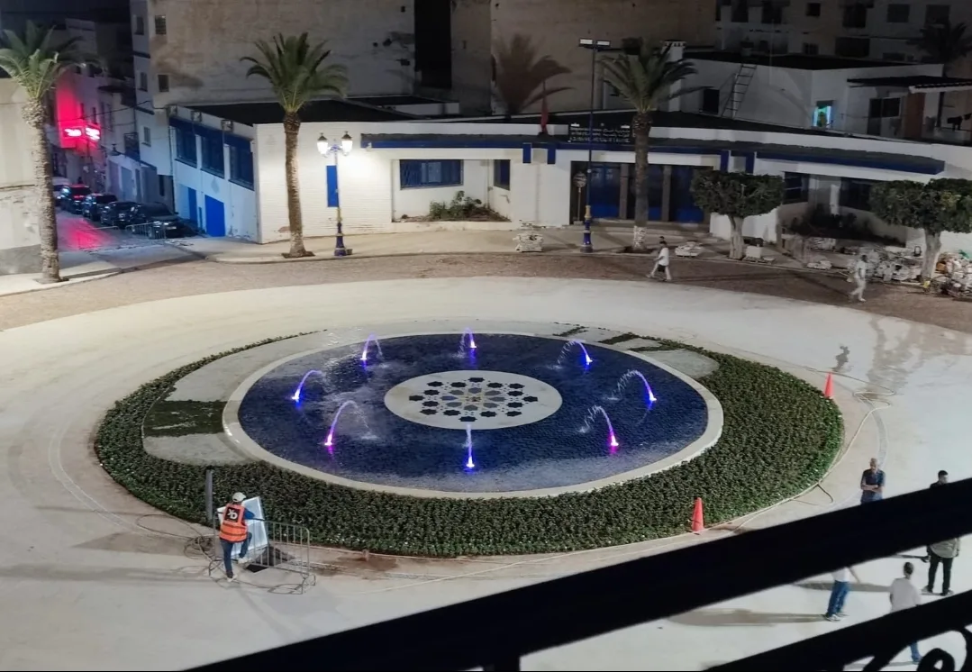 جماعة الحسيمة ترد على الأكاذيب وتوضح بخصوص أشغال تهيئة ساحة إفريقيا