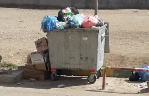 أزغنغان تغرق في الأزبال … والمجلس الجماعي يلوذ بالصمت وسط مطالب بتدخل عاجل لعامل الإقليم