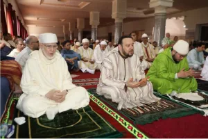 ماذا يقع بالزاوية البودشيشية ببركان … كبار المنتسبين والممولين يجمدون عضويتهم !!