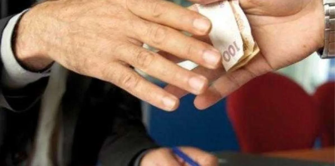السعيدية :    مجهودات قائد في محاربة الفساد تُقابَل بمقاومة قوية من لوبي أعوان السلطة !!