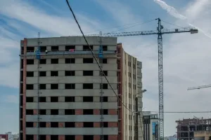 الدار البيضاء-مراكش -طنجة..تفجّر فضائح عمرانية يُحرّك لجان تفتيش داخلية لرصد تلاعبات في تصاميم تجزئات كبرى