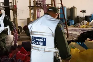 حملة جماركية موسعة لمكافحة تهريب المنتجات المقلدة الفاخرة في المغرب
