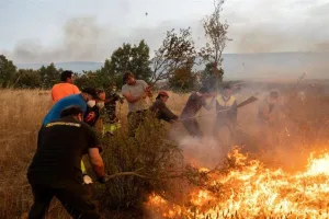 ميلية تتابع “بقلق بالغ” حرائق الغابات في إسبانيا