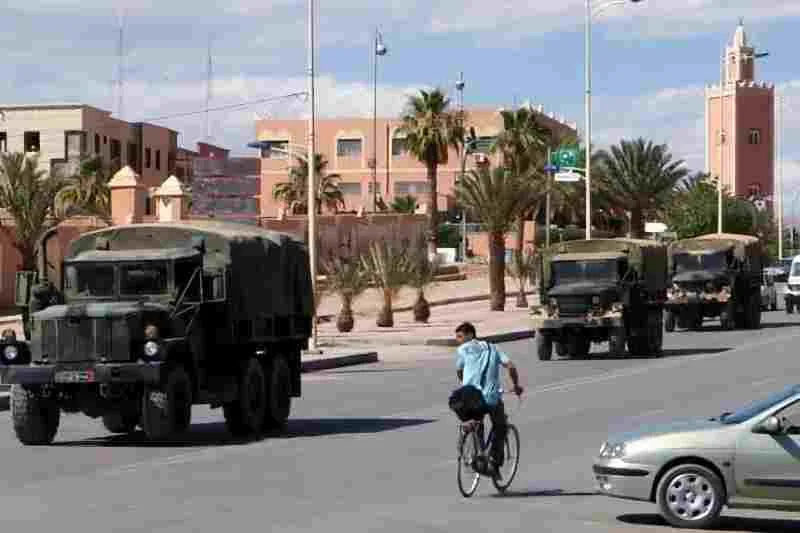 لفتيت يمنح ولاة الجهات صلاحية الترخيص لنقل العتاد العسكري والأمني