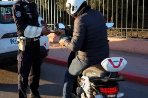 حملة أمنية مكثفة لاحتواء فوضى الدراجات النارية الخطرة في شوارع طنجة