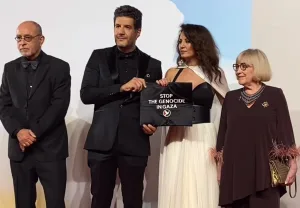 إبن اليهودية نبيل عيوش يرفع صوت التضامن مع غزة في مهرجان فينيسيا السينمائي