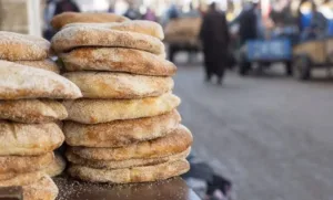 المغرب يهدر مليارات الدراهم عبر الخبز الضائع