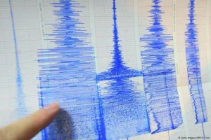 زلزال بقوة 5.8 درجات يضرب ولاية تبسة ويثير الذعر بالجزائر