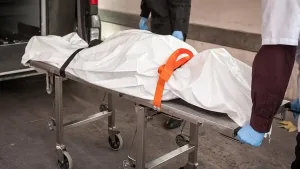 النيابة العامة بفاس تحقق في ظروف سقوط شخص ميتا وسط مقهى بفاس