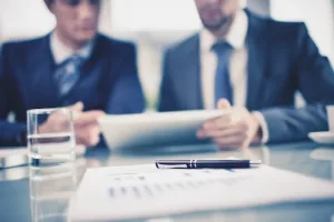 تحقيقات ضريبية مكثفة تكشف عمليات تلاعب وتزوير في ملفات تصفية وتسوية مقاولات بالمغرب
