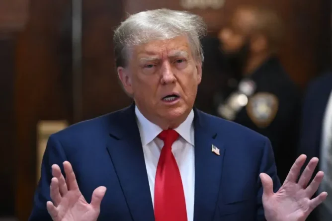 ترامب للأمم المتحدة: الولايات المتحدة تعيش “عصرا ذهبيا” وانتقادات حادة للهجرة وتغير المناخ