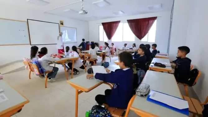 تعثرات مشروع “مدارس الريادة” تثير مخاوف من تقويض أهدافه