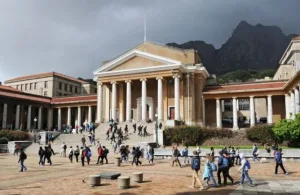 جامعة كيب تاون تتخلى عن برامج كشف الذكاء الاصطناعي وتتبنى نهجاً أخلاقياً جديداً