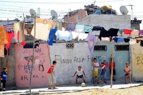 المشاريع الصغيرة ركيزة أساسية لتعزيز التنمية ومكافحة الفقر في المغرب
