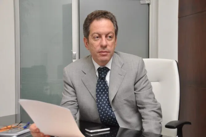 علي بلحاج يتولى رئاسة مجلس الأعمال المغربي – البريطاني لتعزيز الشراكة الاقتصادية