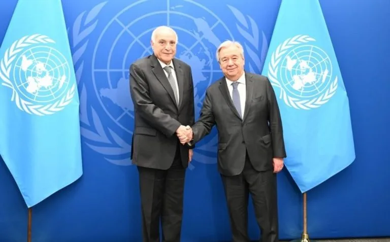 گوتيريش يستقبل وزير خارجية الجزائر لمناقشة نزاع الصحراء والقضايا الدولية