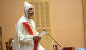 قانون جديد يمنح النيابة العامة صلاحية تفتيش مكاتب المفوضين القضائيين ويعزز الرقابة على مهامهم