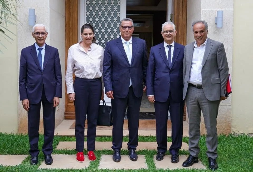المرشحين الجدد للخلافة على رقاب المغاربة .. المشهد السياسي يتجه نحو انتخابات 2026 في ظل صراعات حزبية وعائلية متشابكة